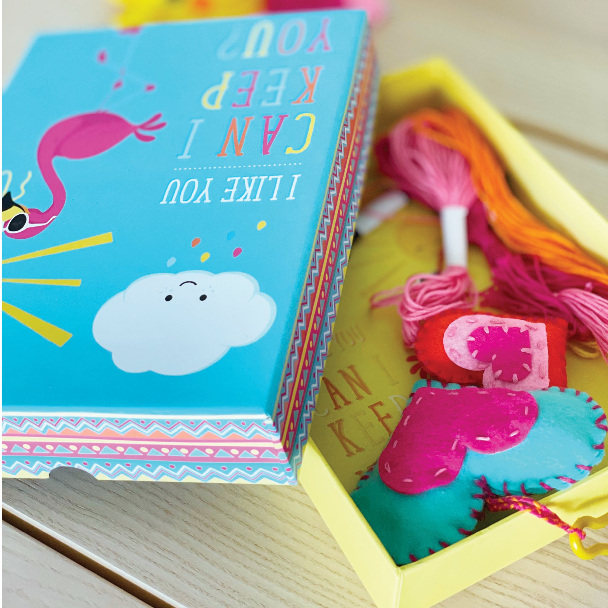 Deco Backpack Charms Felt Art Set
